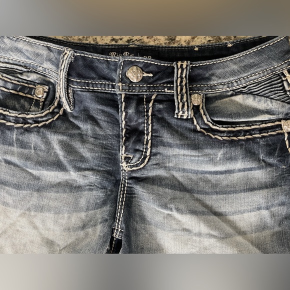 MISS ME SHORTS - Picture 5 of 8